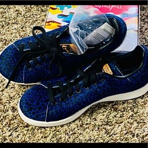 NWT ADIDAS SZ 6.5 SHOES